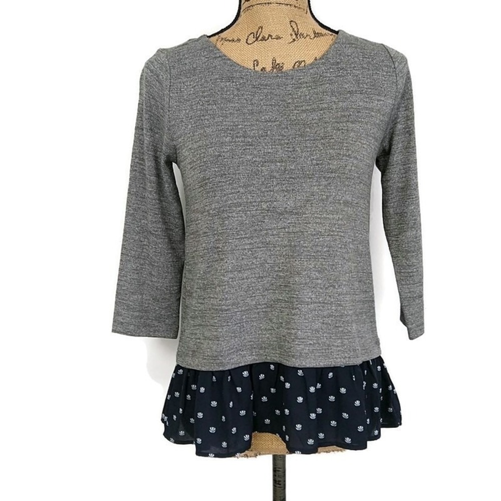 LOFT Top Gray Peplum Mixed Media Polka Dot Hem 3/4 Sleeve sz‎ XSP Office Preppy